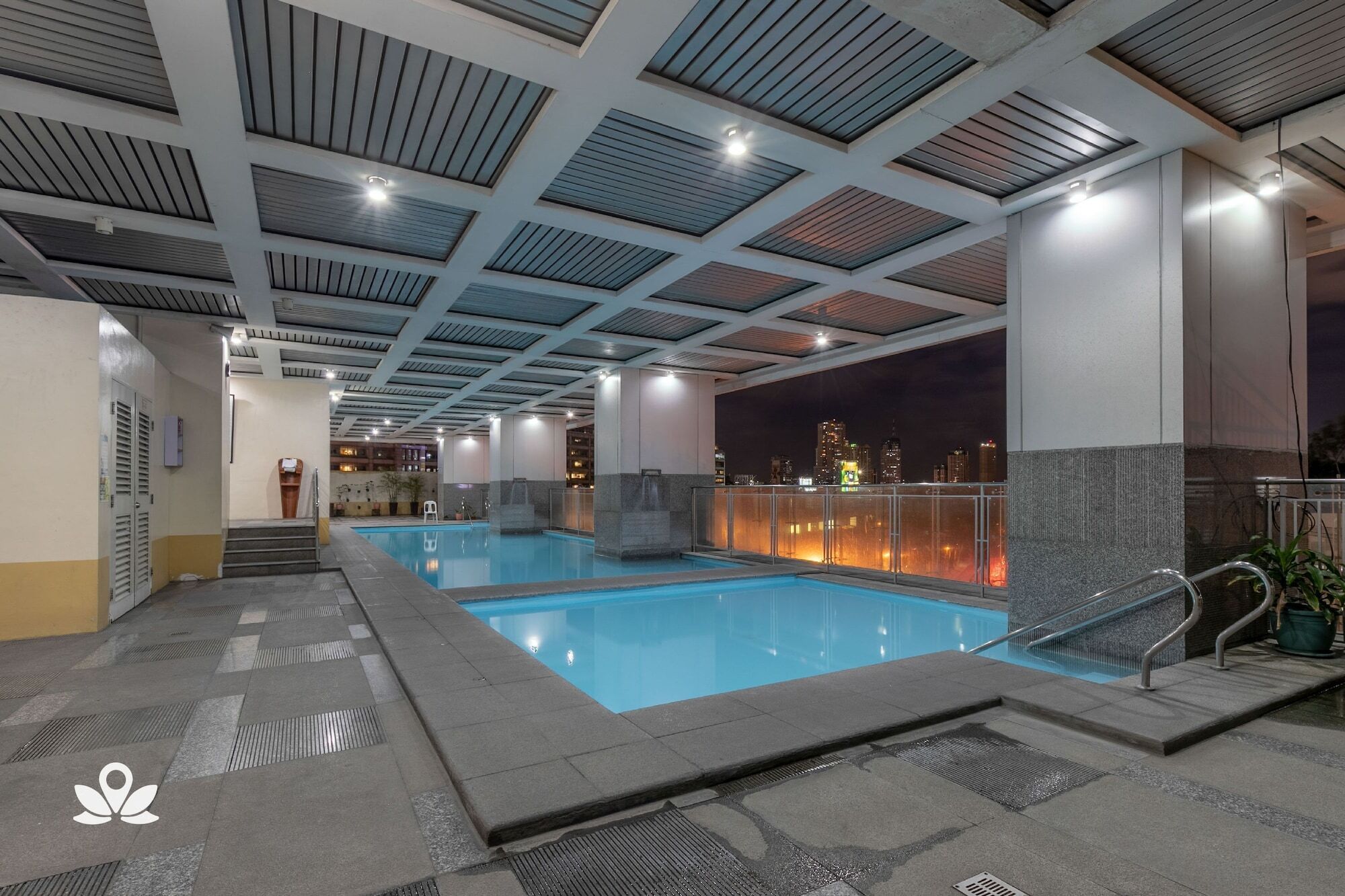 Zen Rooms Adb Avenue Ortigas Pasig City المظهر الخارجي الصورة